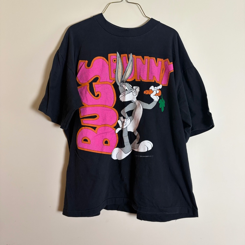 Vintage 1994 Bugs Bunny Looney Tunes T-Shirt College Ware USA Black Large L